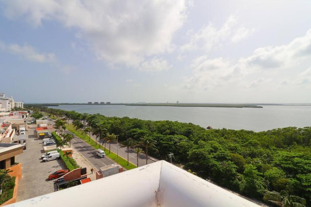 Apartment Penthouse On The With Private Sea View Cancun